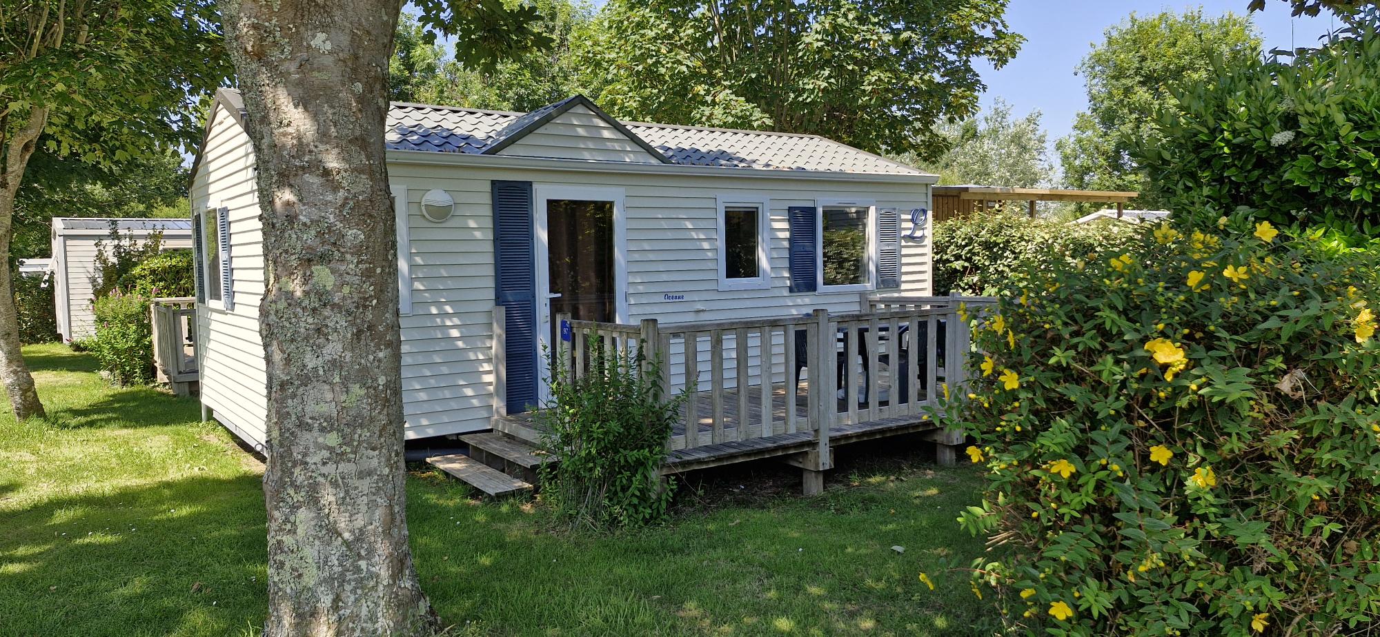 Mobil-home Standard 25m² (2 chambres) + terrasse 6m² à 10m² + TV