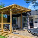 Homeflower premium 35m² (3 chambres) + CLIM + terrasse semi-couverte + TV  + draps + serviettes