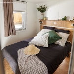 Homeflower premium 29m² (2 chambres) + CLIM + terrasse semi-couverte + TV + draps + serviettes