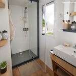 Homeflower premium 35m² (3 chambres) + CLIM + terrasse semi-couverte + TV  + draps + serviettes